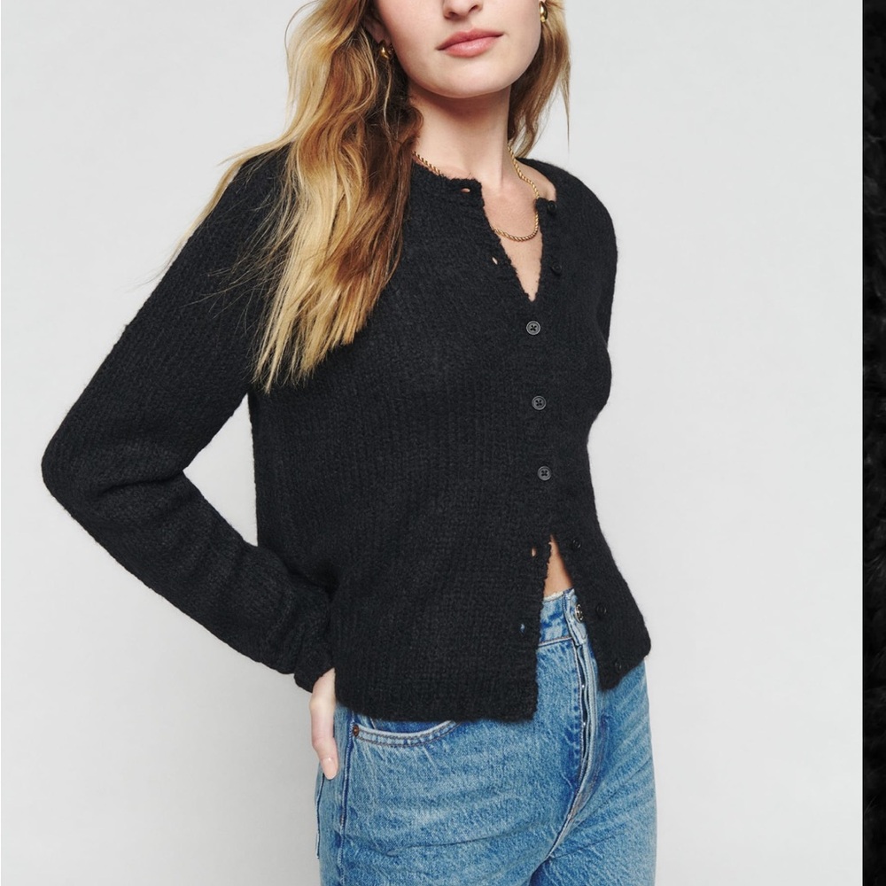 Reformation Clara crew cardigan - Picture 2 of 6